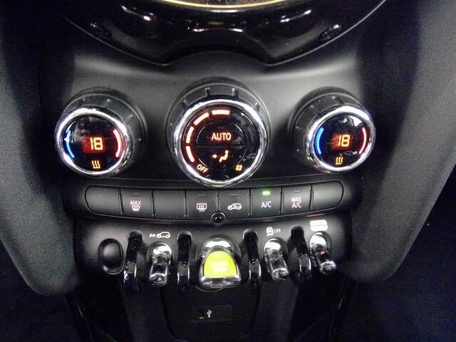 Mini Electric Mini Basic 33 kWh Navigatie Cruise Control Full Led Virtual Cockpit Lichtmetalen velgen Airco