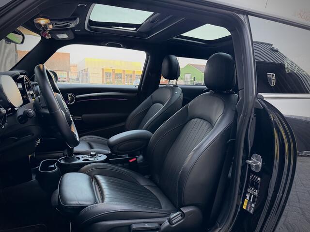 Mini Electric Mini Yours 33 kWh | Panoramadak | Harman Kardon | Adaptive Cruise | Yours Nappa Leder | Camera