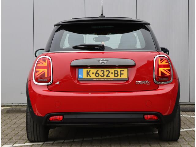 Mini Electric Yours 33 kWh | Panoramadak | Leder