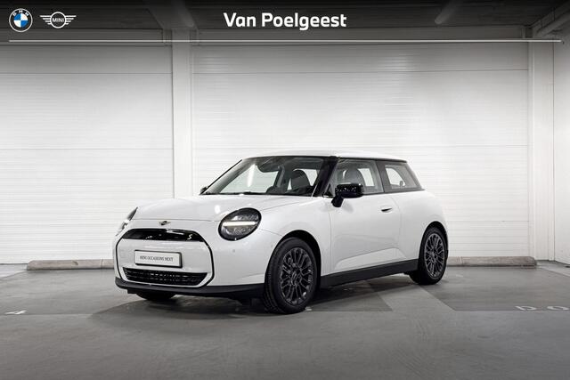 Mini Electric 3-deurs Cooper SE | Essential Trim | Achteruitrijcamera | Apple Carplay