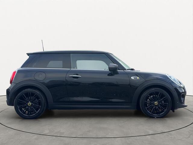 Mini Electric Cooper SE 33 kWh 184PK Harman-Kardon Head-UP