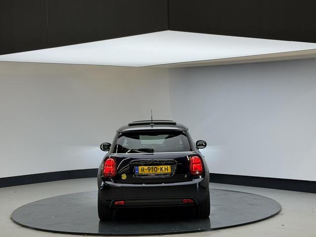 Mini Electric Mini Camden Edition 33 kWh | Panodak | Harman/kardon| Verw stuur | Chester grey leer