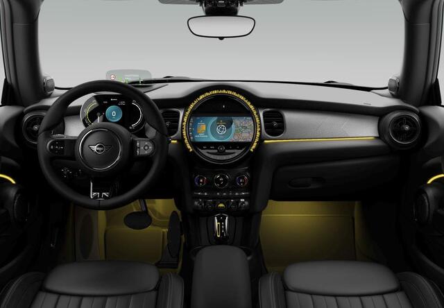 Mini Electric Mini Yours Panoramadak | Harman Kardon | Head Up | Comfort Access