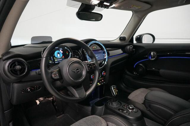 Mini Electric Mini 33 kWh Panoramadak | Harman Kardon | Camera | Warmtepomp