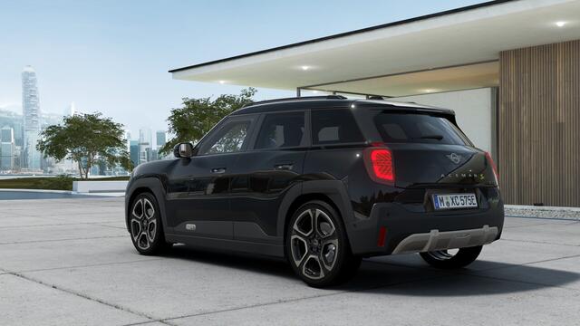 Mini Electric Mini Aceman SE Favoured M 54.2 kWh SEAF | Panoramadak | Stoelverwarming | Comfort Access