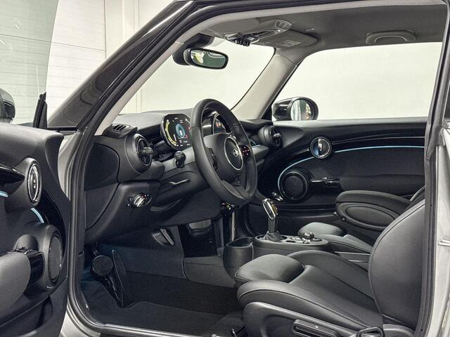 Mini Electric 3-Deurs Camden Edition | Apple Carplay/Android Auto | Stoelverwarming | Achteruitrijcamera