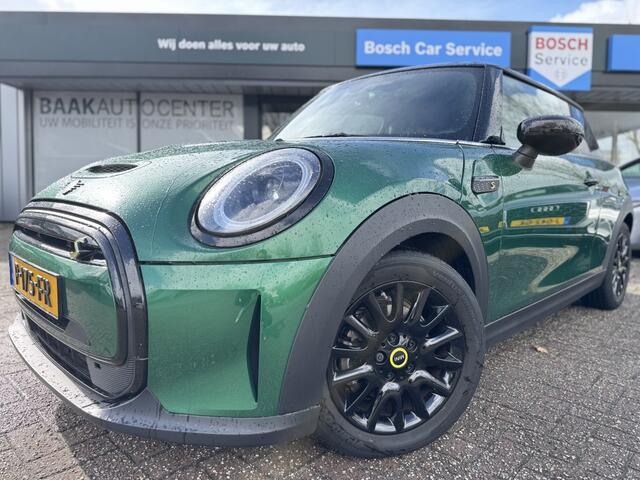 Mini Electric Mini Classic 33 kWh | Keyless | Navi | Stoel / stuurverw.