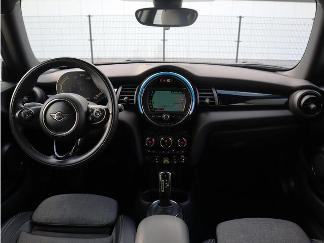 Mini Electric 33 kWh| Camera | Comfort Acces| Dealer onderhouden