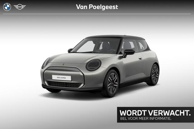 Mini Electric Cooper 3-deurs Cooper E Classic S 40.7 kWh | 17 inch Parallel Spoke 2-tone | Opruimingsvoordeel