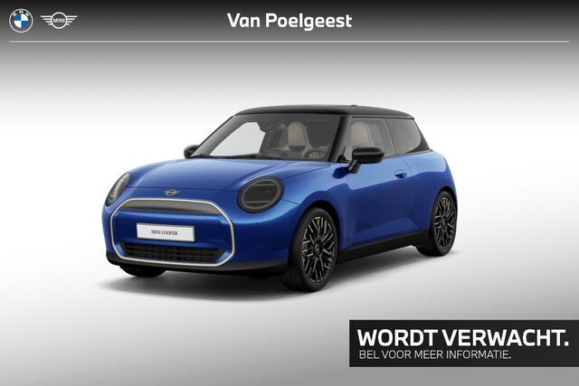 Mini Electric Cooper 3-deurs Cooper E Favoured M 40.7 kWh | 18 inch Night Flash Spoke 2-tone | Opruimingsvoordeel