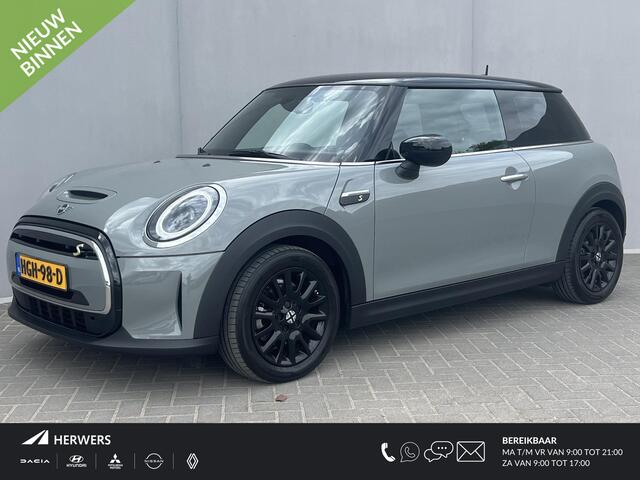 Mini Electric Mini Camden Edition 33 kWh / Apple Carplay&Android Auto / Stoelverwarming / Parkeersensoren Achter /