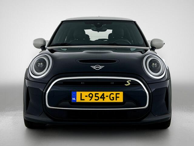 Mini Electric Cooper S MINI Yours 135KW / 33 kWh SOH 100% Comfort plus / Leder / Navigatie / Pdc+Camera / Harman Kardon / Apk 05-2027