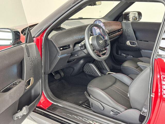 Mini Electric Cooper SE John Cooper Works Pakket M