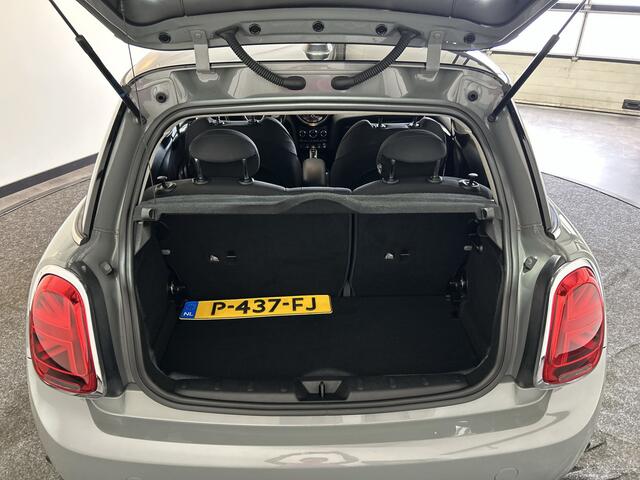 Mini Electric Mini Essential 33 kWh Navigatie | LED | Autom. airco