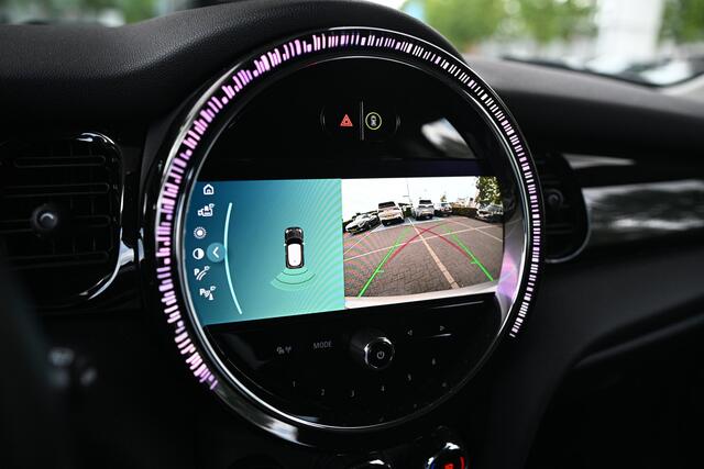Mini Electric Hatchback / Sportstoelen / Comfort Access / Achteruitrijcamera / Stoelverwarming / 16" LM Victory Spoke zwart