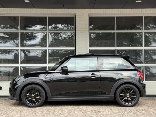 Mini Electric MINI Electric 33 kWh | PANORAMA | HARMAN KARDON | LEDEREN SPORTSTOELEN | CAMERA | KEYLESS |