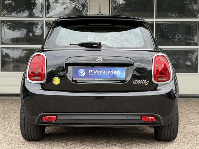 Mini Electric MINI Electric 33 kWh | PANORAMA | HARMAN KARDON | LEDEREN SPORTSTOELEN | CAMERA | KEYLESS |