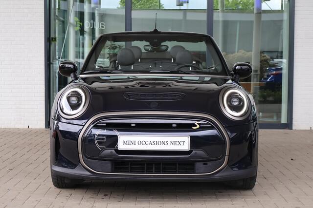 Mini Electric Cabrio MINI Yours | Harman Kardon | Active Cruise Control | Apple Carplay | Stoelverwarming