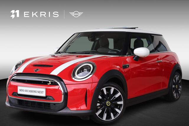 Mini Electric 3-deurs Glazen panoramadak | Stuurwielrand verwarmd | Achteruitrijcamera | Driving Assistant | Harman-Kardon sound system | 17" LM Roulette Spoke two-tone
