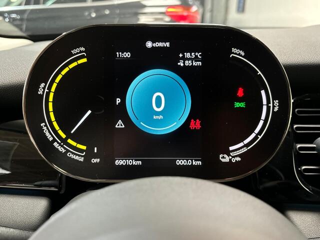 Mini Electric Resolute Edition 33 kWh | Parkeerassistent | Camera | Apple Carplay | Verwarmd stuur | SOH 98% | BTW |