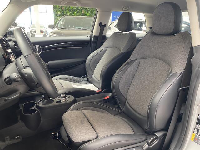 Mini Electric Mini Cooper SE Camden Ed. 33 kWh [ CAREPLAY I CLIMA & STOELVERWARMING]