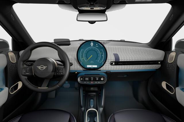 Mini Electric Cooper 3-deurs Cooper E Favoured L 40.7 kWh | 18 Inch Night Flash Spoke 2-tone | Opruimingsvoordeel