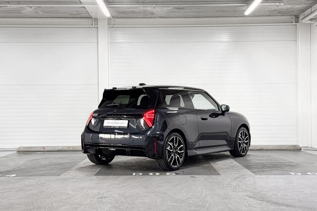 Mini Electric E John Cooper Works L | Harman/Kardon | Stuurwielverwarming | Panoramadak | Head-Up Display | Comfort Access