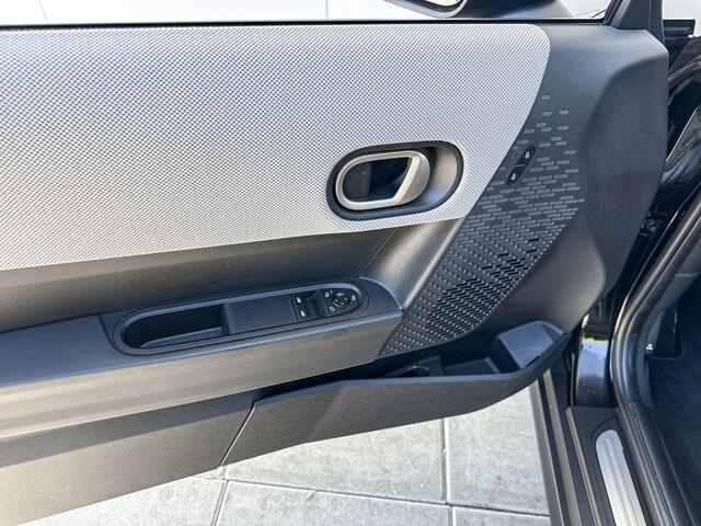 Mini John Cooper Works 3-deurs C Cooper M Stuurwielrand verwarming / Comfort Acces / Glazen Schuifdak / Getinte Ramen Achter / Binnen & Buitenspiegel Automatisch Dimmend / Led koplampen / Driving Assistant / Head Up Display / Stoelverwarming