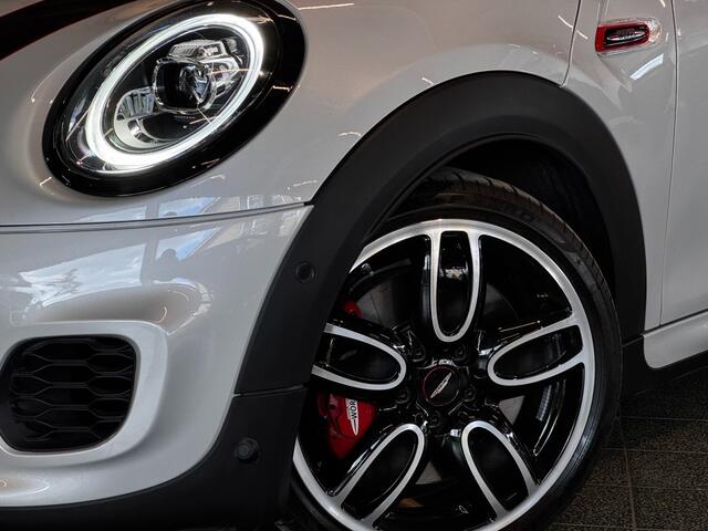 Mini John Cooper Works 2.0 JCW 231pk Pano Camera ACC Keyless HUD Harman Kardon 18 inch