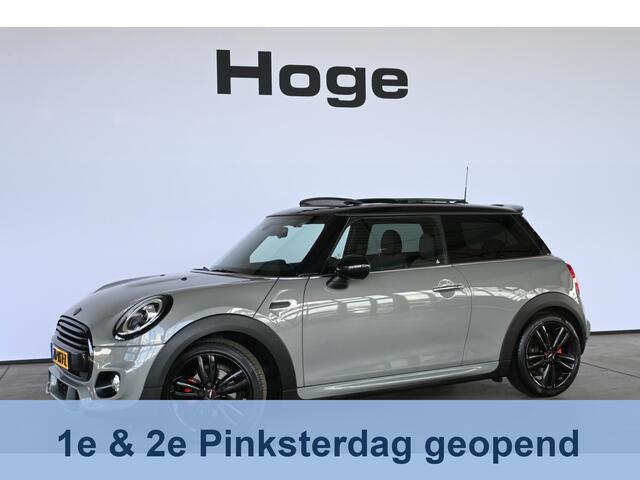 Mini John Cooper Works Mini 1.5 Cooper NAP! Automaat Navigatie Panoramadak Inruil Mogelijk!