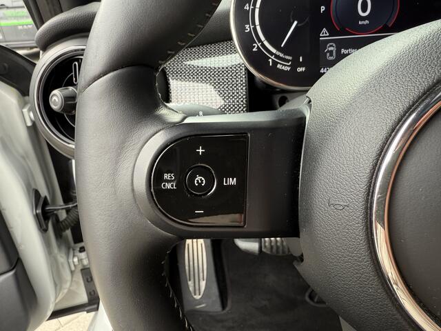 Mini John Cooper Works Mini 1.5 Cooper Pano/Camera/Apple