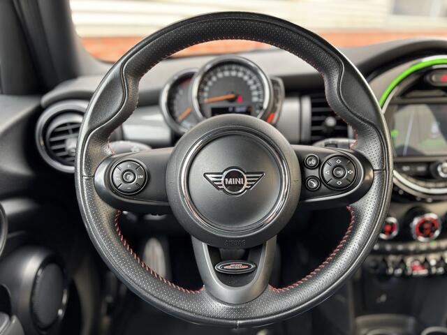 Mini John Cooper Works Mini 1.5 | Cooper | Keyless Entry | Leer | Stoelverw | Voorruitverw |
