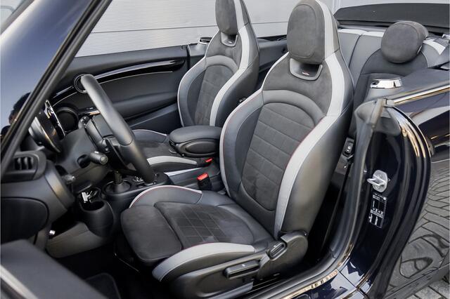 Mini John Cooper Works Mini Cabrio 2.0 CarPlay ACC Adaptief Onderstel