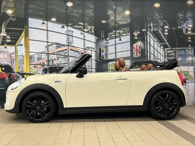 Mini John Cooper Works S CABRIO 2.0 NAVI LEDER JCW 17" UNION JACK DAK