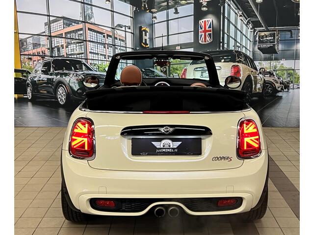 Mini John Cooper Works S CABRIO 2.0 NAVI LEDER JCW 17" UNION JACK DAK