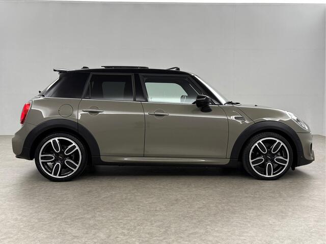Mini John Cooper Works 1.5 Cooper JCW PACK Pano | harman/kardon | LED Carplay Clima Cruise Navigatie PDC 18"LMV Stoelverwarming