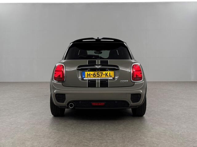 Mini John Cooper Works 1.5 Cooper JCW PACK Pano | harman/kardon | LED Carplay Clima Cruise Navigatie PDC 18"LMV Stoelverwarming