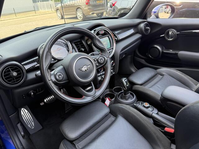 Mini John Cooper Works Mini Cabrio 2.0 S JCW Cooper