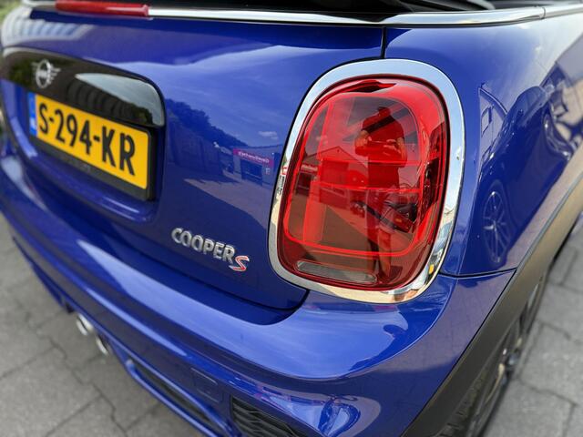 Mini John Cooper Works Mini Cabrio 2.0 S JCW Cooper