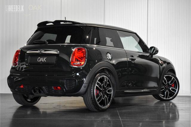 Mini John Cooper Works Mini 2.0 Chili F1 Aut. | Navigatie | Lounge Leder | H&K | PDC | 18"LM | Rebel Green