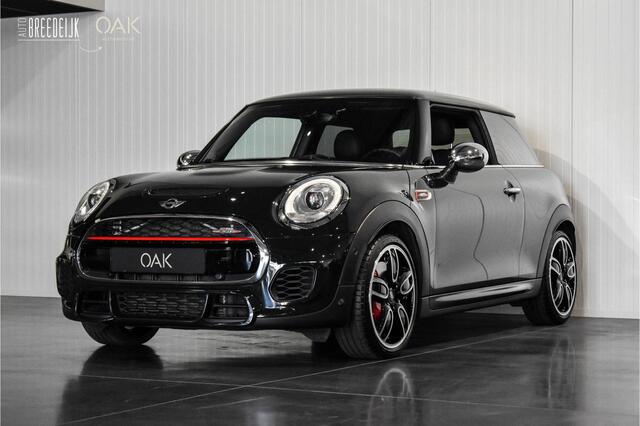 Mini John Cooper Works Mini 2.0 Chili F1 Aut. | Navigatie | Lounge Leder | H&K | PDC | 18"LM | Rebel Green