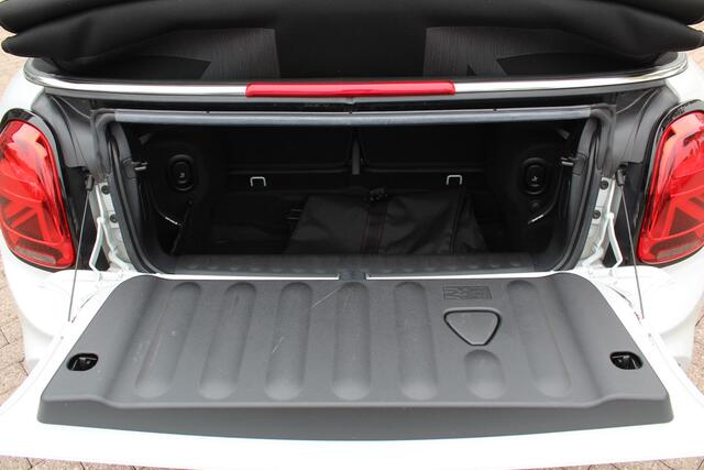Mini John Cooper Works Mini Cabrio 2.0 Chili / Full options / Camera / JCW Package / Head-up display / DAB / Harman Kardon