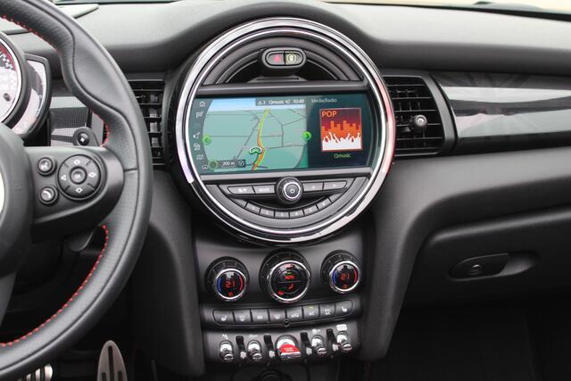 Mini John Cooper Works Mini Cabrio 2.0 Chili / Full options / Camera / JCW Package / Head-up display / DAB / Harman Kardon
