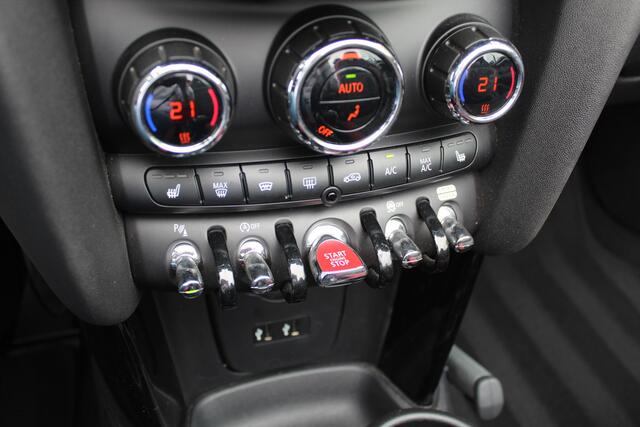 Mini John Cooper Works Mini Cabrio 2.0 Chili / Full options / Camera / JCW Package / Head-up display / DAB / Harman Kardon