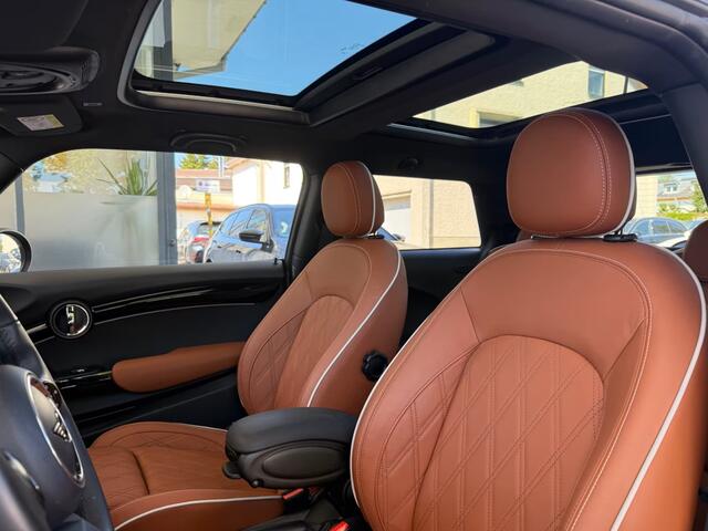 Mini John Cooper Works 1.5 COOPER Steptronic-Aut. ** LED, NAVI+, BRUIN LEDER, PANORAMA, KEYLESS, VERW. STUUR ** UNFALFREI - Ex BMW ** ** INFORMEER OOK NAAR ONZE AANTREKKELIJKE FINANCIAL-LEASE TARIEVEN **