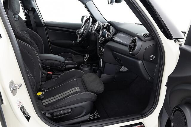 Mini John Cooper Works Mini 1.5 JCW 5drs Automaat| PANORAMA | Cooper pakket