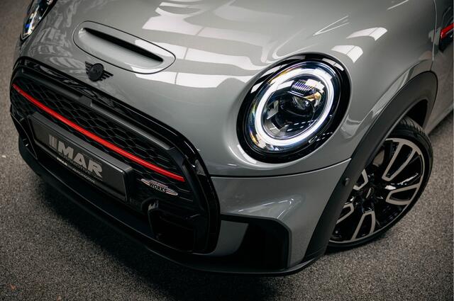Mini John Cooper Works Mini 2.0 JCW Pack | Head-up | Stoelverwarming | Pano | Leder |