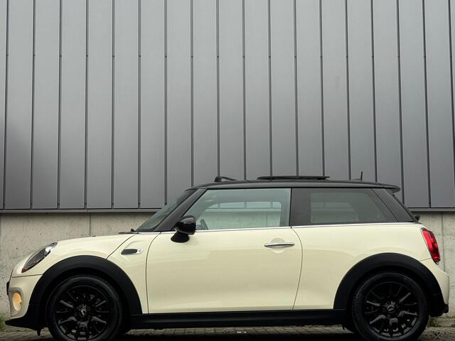 Mini John Cooper Works 1.5 136PK Cooper JCW Pano/schuifdak JCW interieur