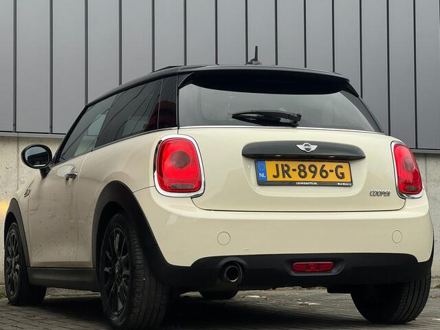 Mini John Cooper Works 1.5 136PK Cooper JCW Pano/schuifdak JCW interieur