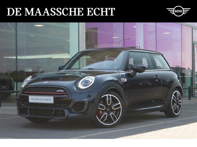 Mini John Cooper Works Hatchback Chili Automaat / Panoramadak / Achteruitrijcamera / Adaptieve LED / Active Cruise Control / Comfort Access / Head-Up / Adaptief onderstel
